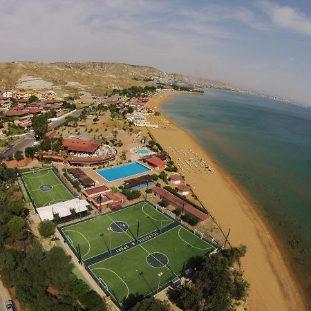 Hotel Villaggio Casarossa Crotone Eksteriør billede