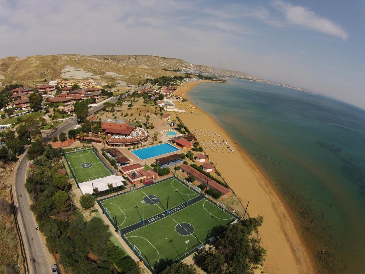 Hotel Villaggio Casarossa Crotone Eksteriør billede